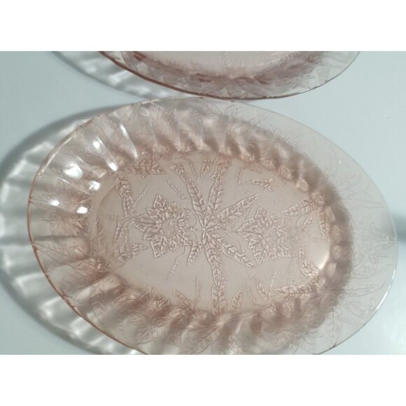 Vintage Jeannette Floral Poinsettia Pink Depression Glass Oval Platters set of 2 - Picture 3 of 11